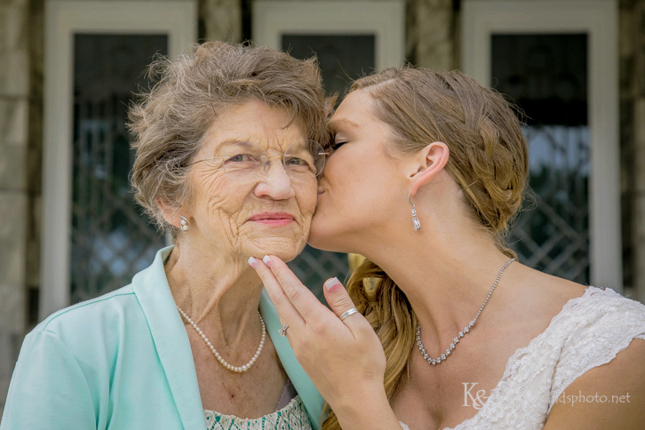 Wedding at Dallas Mormon Temple Wedding at Dallas Mormon Temple